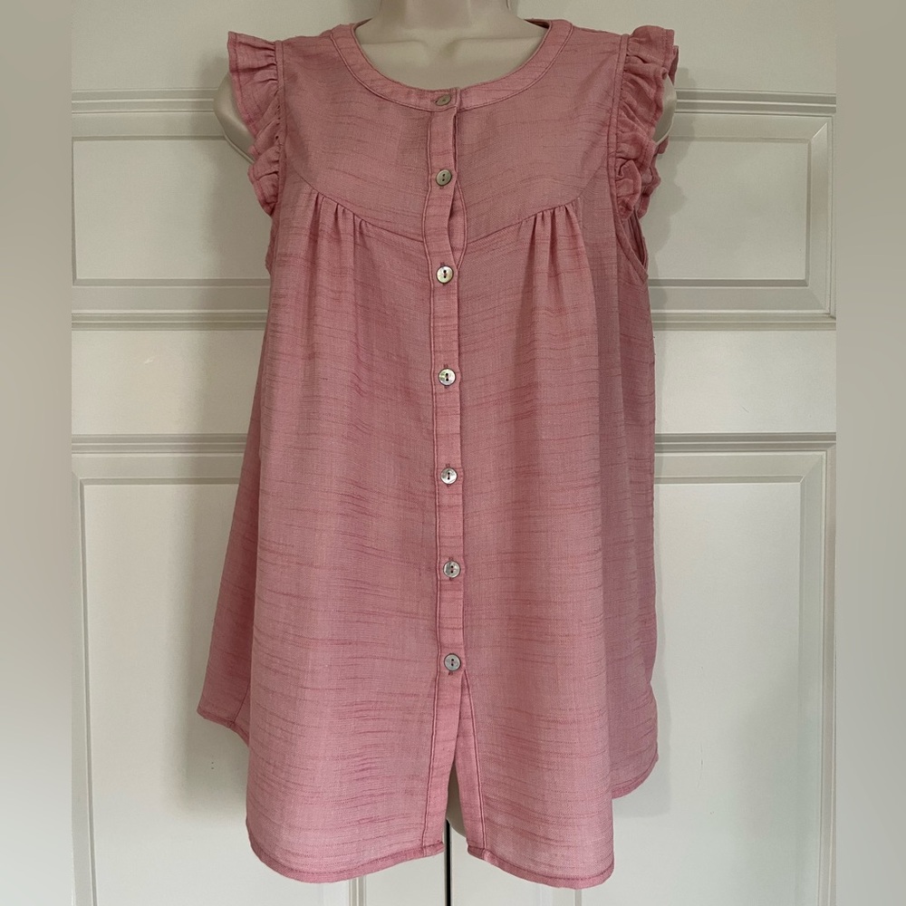 Doe & Rae Ruffle Cap Sleeve Button Down Top Size Medium